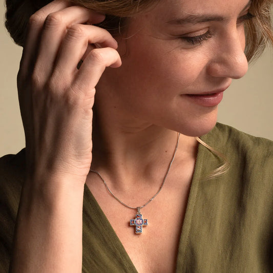 KREUZ ANHÄNGER - MIKROMOSAIK SCHMUCK - METALL